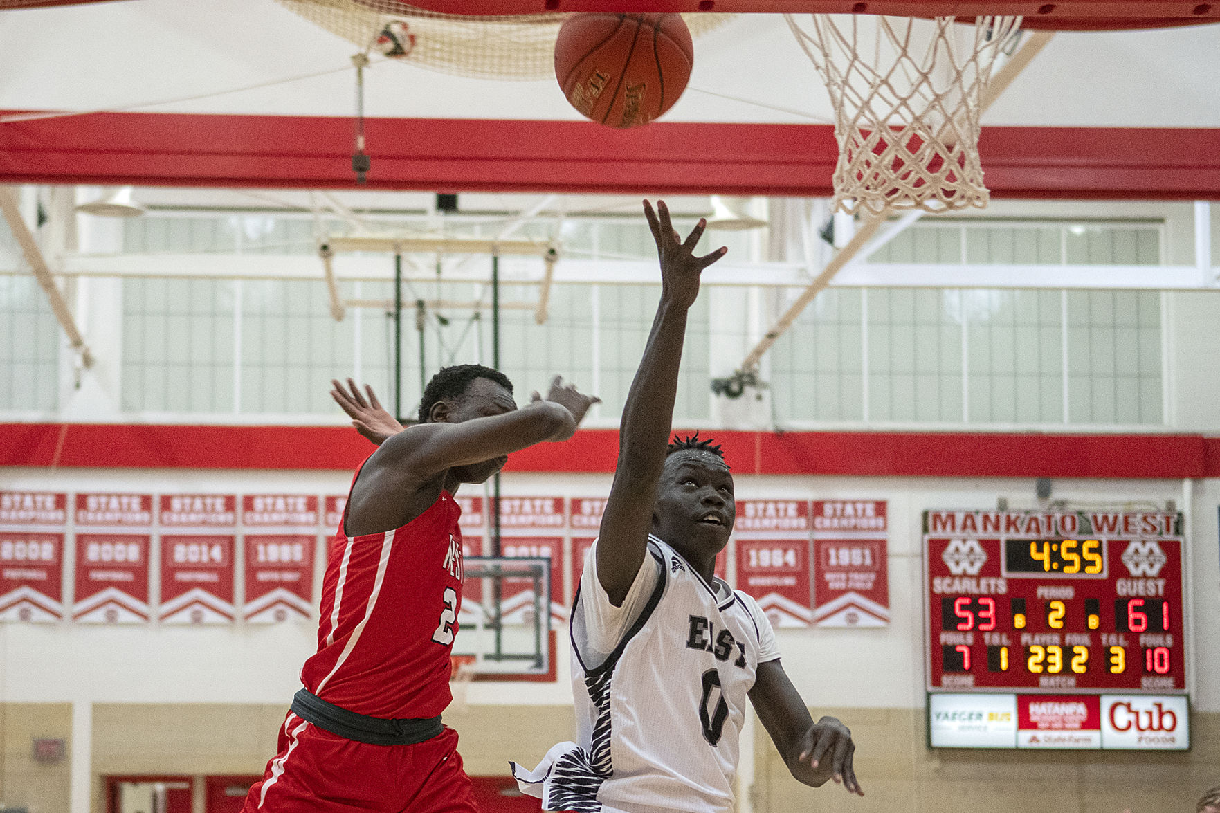 East vs West BBball 3